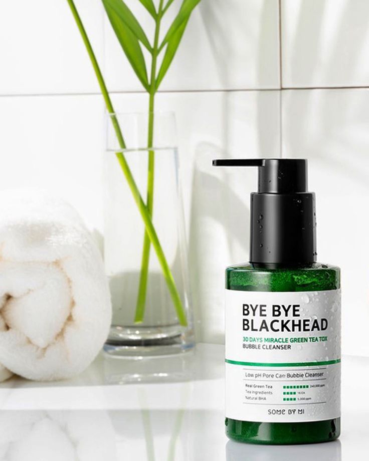 BYE BYE BLACKHEAD Miracle Tea Tree Bubble Cleanser