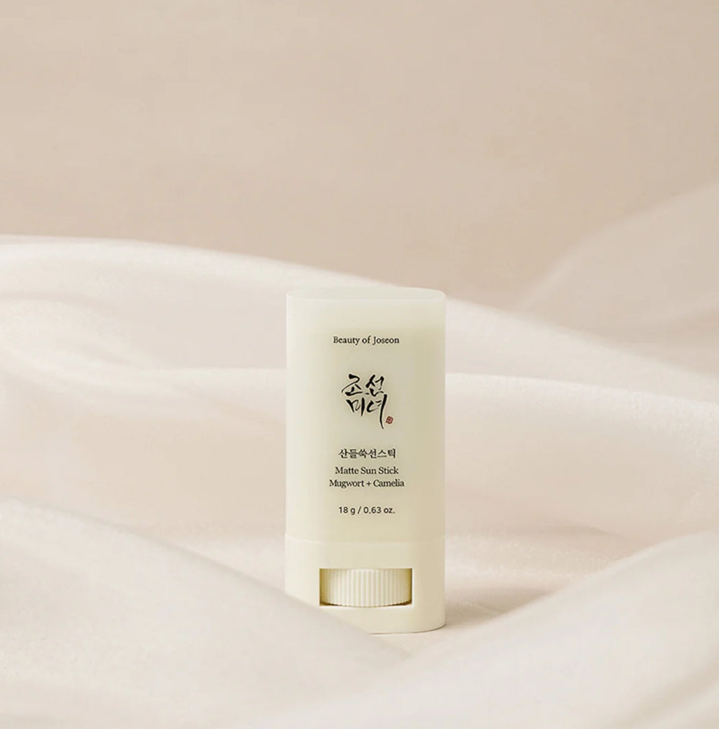 BEAUTY OF JOSEON Matte Sun Stick : Mugwort+Camelia (SPF 50+ PA++++)
